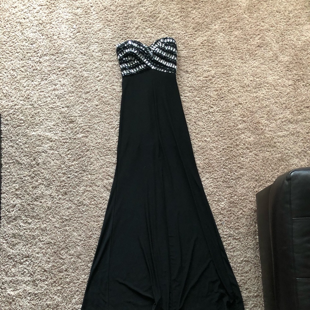 PROM DRESS WORN ONCE